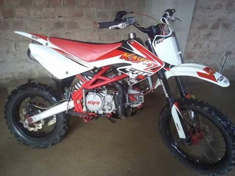 Vendo Moto kayo de 160 semi nueva precio a tratar