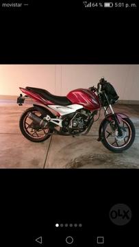 Moto Discover St Bajaj