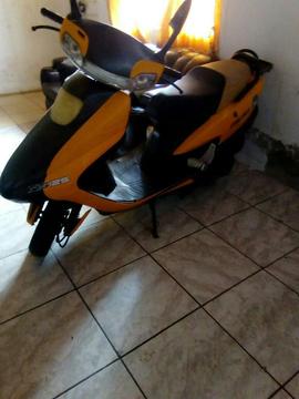 Ocacion Moto Italia a 1.500 Soles