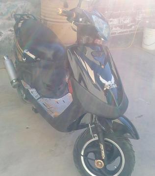 POR OCACION VENDO MOTO SCOOTER RTM 125CC