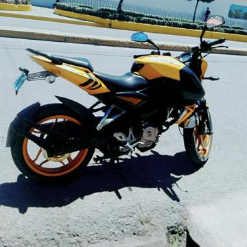 Vendo Moto Puldar Ns200