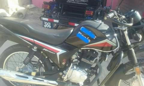 Vendo Moto Lineal Zoncheng 150