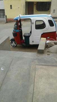 Vendo Moto Bajaj 4t
