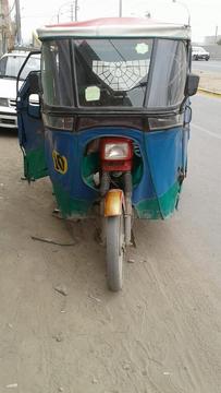 Vendo Moto por Mitivo de Viaje