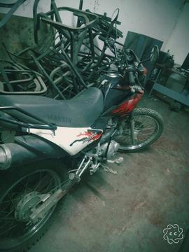 Vendo Motocicleta Wanxin Motor 200