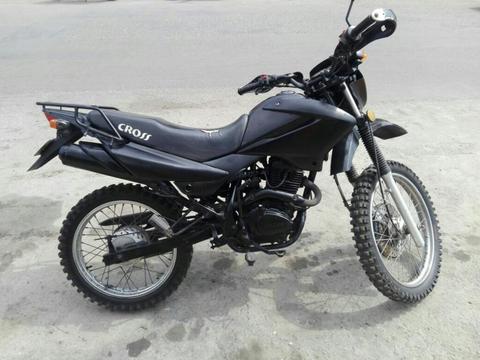 Se Vende Cross (3800 Km de Uso) B. Estad