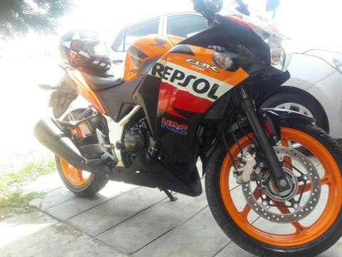 Moto Honda Repsol CBR250R SBK