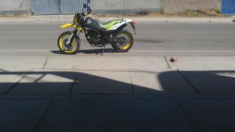 Vendo Moto Italika Dm 150