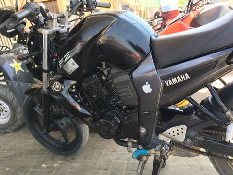 Moto Yamaha Fz 2013