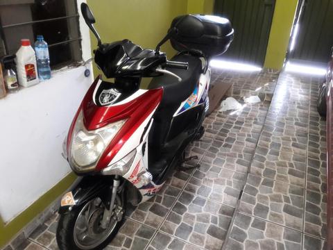 Vendo Mi Moto Scooter