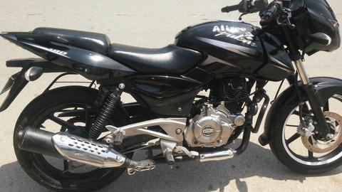 Vendo Pulsar 180