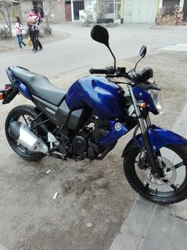 Moto Yamaha Fz16 2015