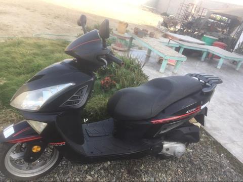 Moto Italika 175 Gts