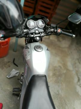 Vendo Moto