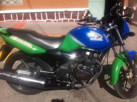Vendo Moto