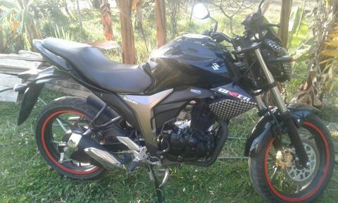 Vendo Moto Suzuki Gixxer 150 Urgente