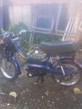 Vendo Moto Lineal Yamaha Hero