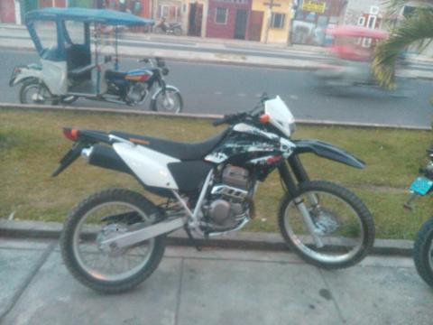 Vendo Moto Tornado