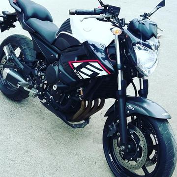 Linda Moto Yamaha Xj 600 Como Nueva