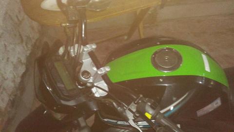 Vendo Moto Siuli con Soat de 1 Año