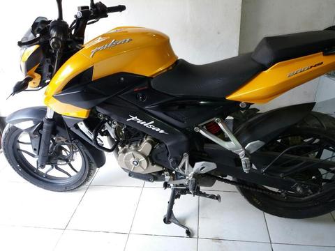 Vendo Moto Pulsar Ns200