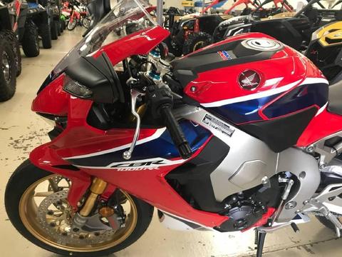 2017 HONDA CBR1000RR SP