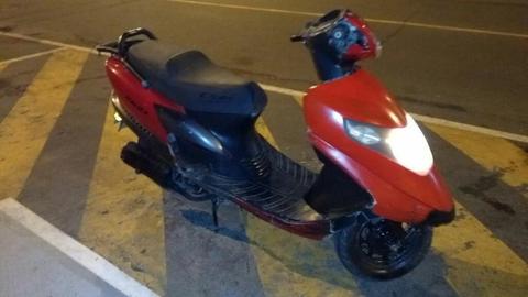 Vendo Mi Moto Scooter Italika