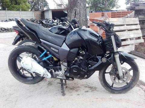 Urgente Adquiero Yamaha Fz 16 en Regla