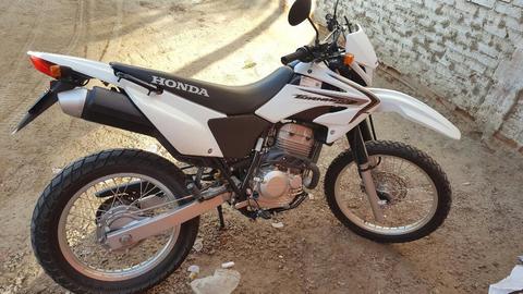 Chiclayoo Honda Tornado 250