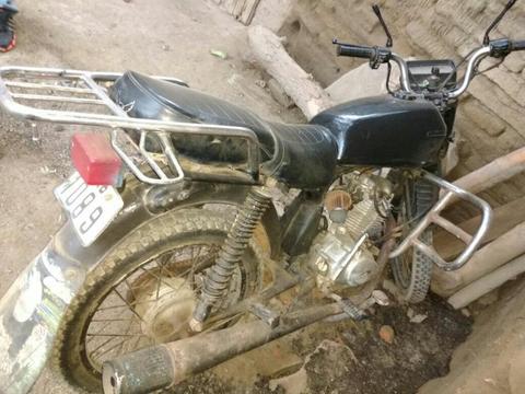 Se Vende Moto Linial
