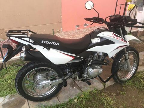 Vendo Viaje Xr 150 Honda