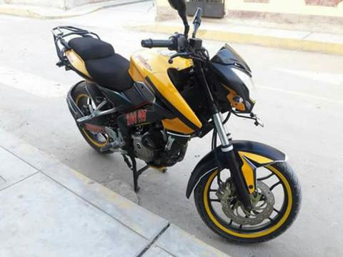 Moto Ns 200