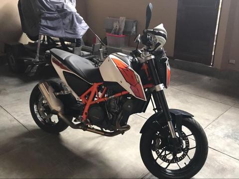 Vendo Ktm Duke 690 Del 2015