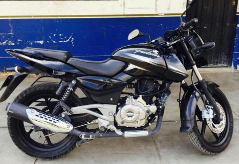 Vendo Moto Pulsar 180 Color Negra Urgent