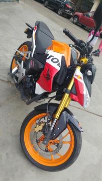 Moto Honda Cb190r por Motivo de Viaje