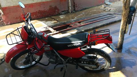 Moto Honda Xl200