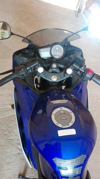 Ocasion Vendo Moto Lineal R15 Esta Nueva