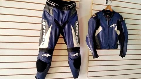 traje mono de dos piezas alpinestars full proteccion moto motocliclistas racing