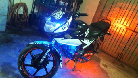 Vendo Moto Linial por Motivo de Viaje