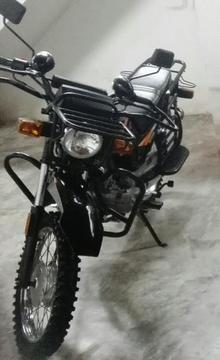 Vendo Moto Ssenda 2500 Modelo 2016