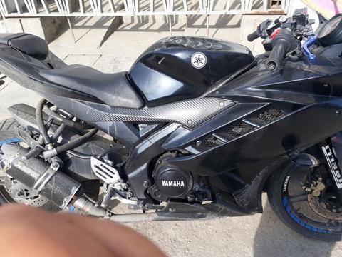 Vendo Moto Yamaha R15