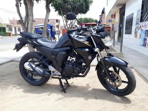 Vendo Yamaha 2.0 Fi