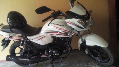 VENDO MOTO TVS PHOENIX