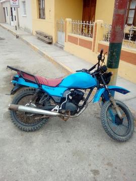 Vendo Moto Chacarera