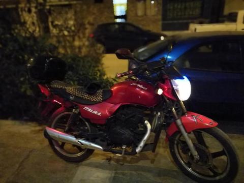 Venta de Moto Muyy Bien Conservada