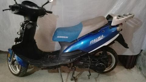 Vendo Moto