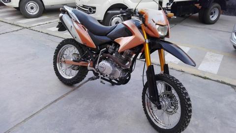 Moto Kamax 250 Cc Uso Personal 18,400 Km