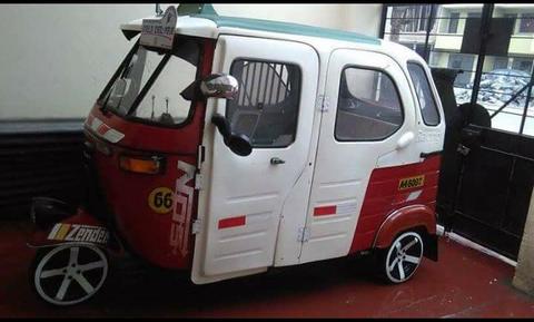 Moto bajaj 4 tiempos en buen estado año 2010