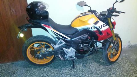 VENDO HONDA CB190R MODELO REPSOL RECIÉN COMPRADO HACE 3 MESES