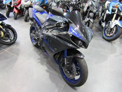Marca Yamaha R1 Modelo 2015
